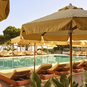 Don Carlos Hotel